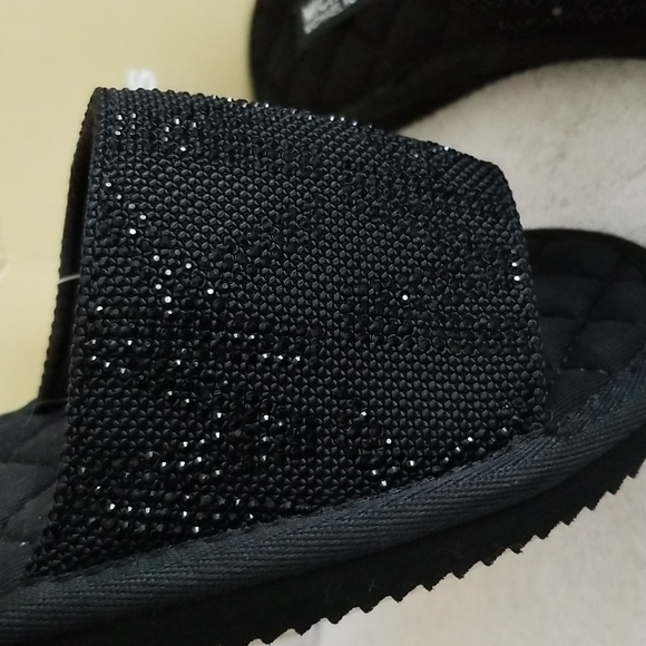 New Michael Kors Janis Slide Sandals - Picture 4 of 11